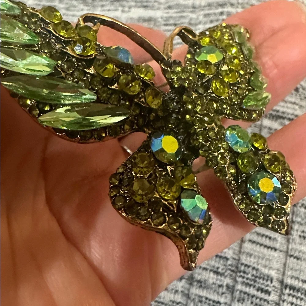 Green Crystal Butterfly Brooch - Elegant Women's Jewelry Large